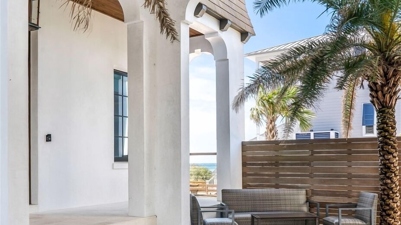 Photo of Patio Balcony in Seacrest