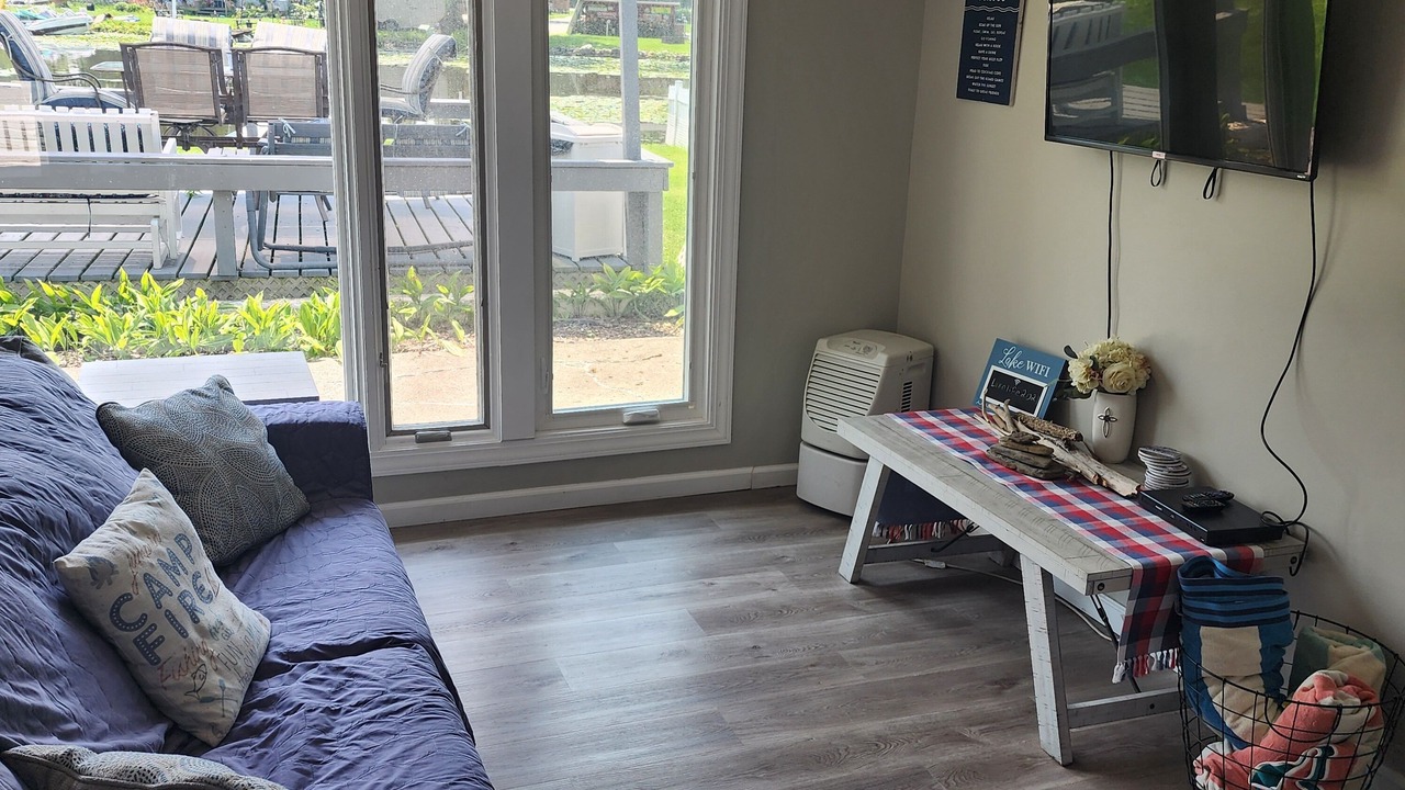 Photo of Livingroom in Wolcottville