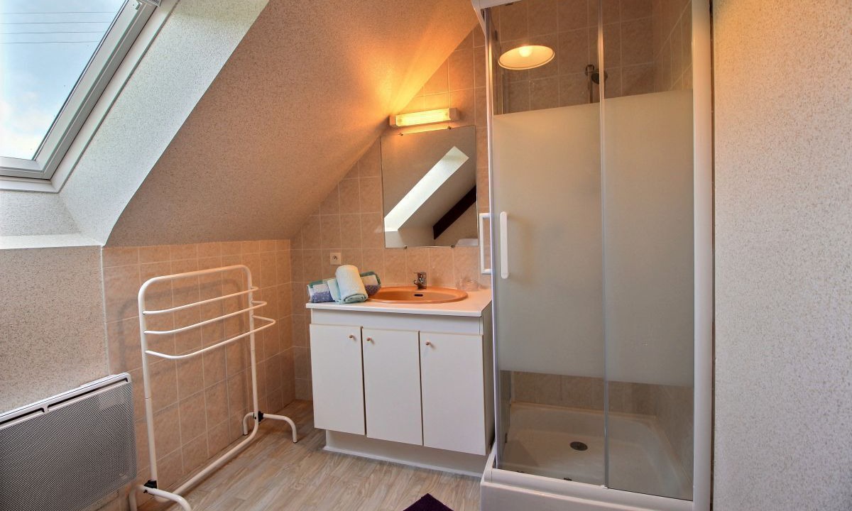 Photo of Bathroom in Plouguenast