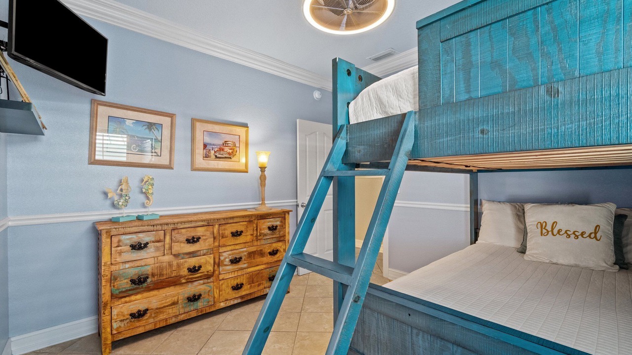 Photo of Bathroom in Crystal Shores