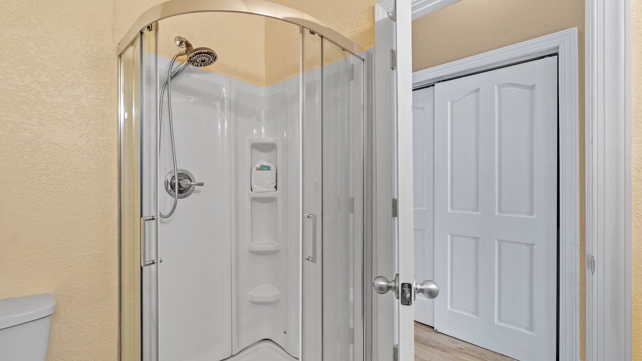 Photo of Bathroom in Crystal Shores