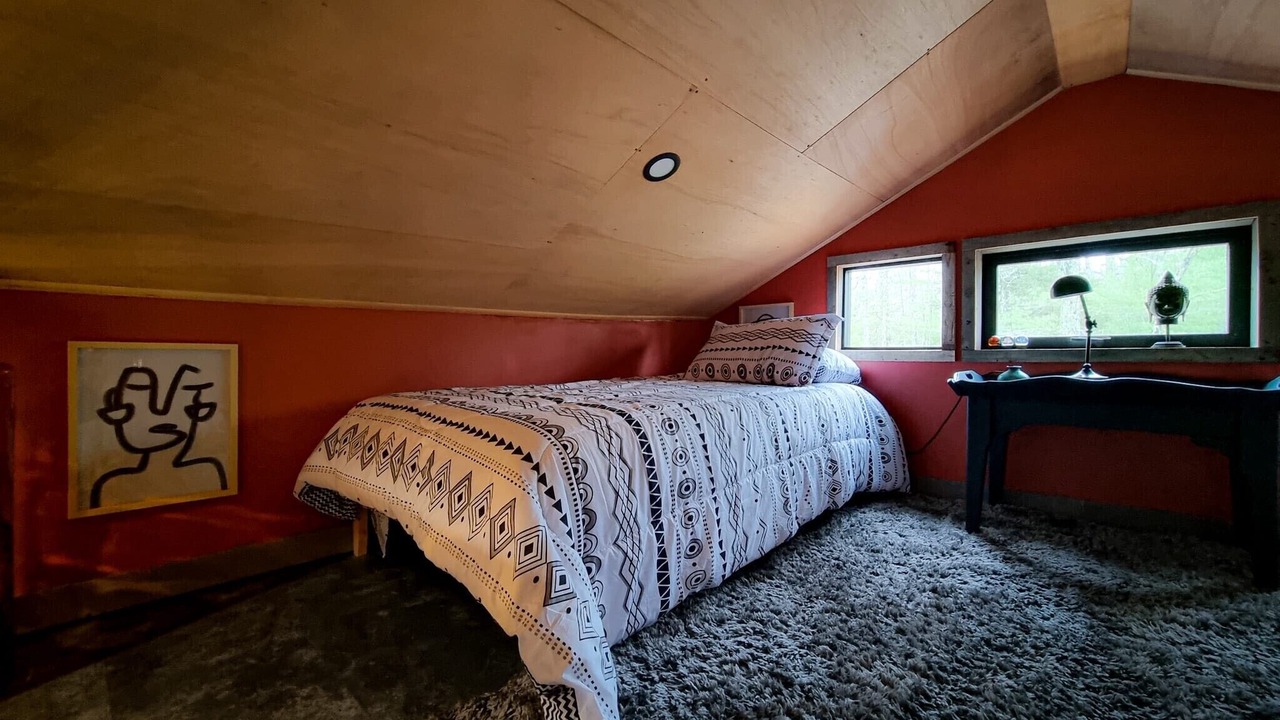 Photo of Bedroom in Hurley