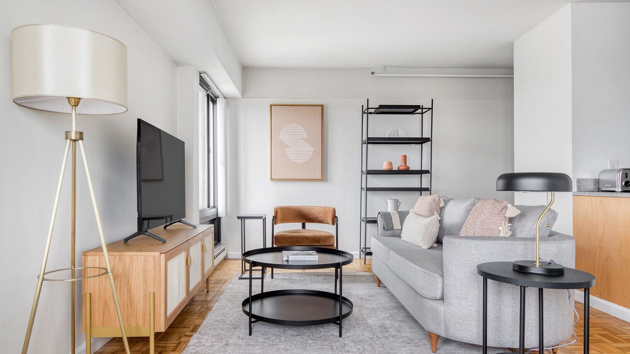 Photo of Livingroom in Mid-Cambridge