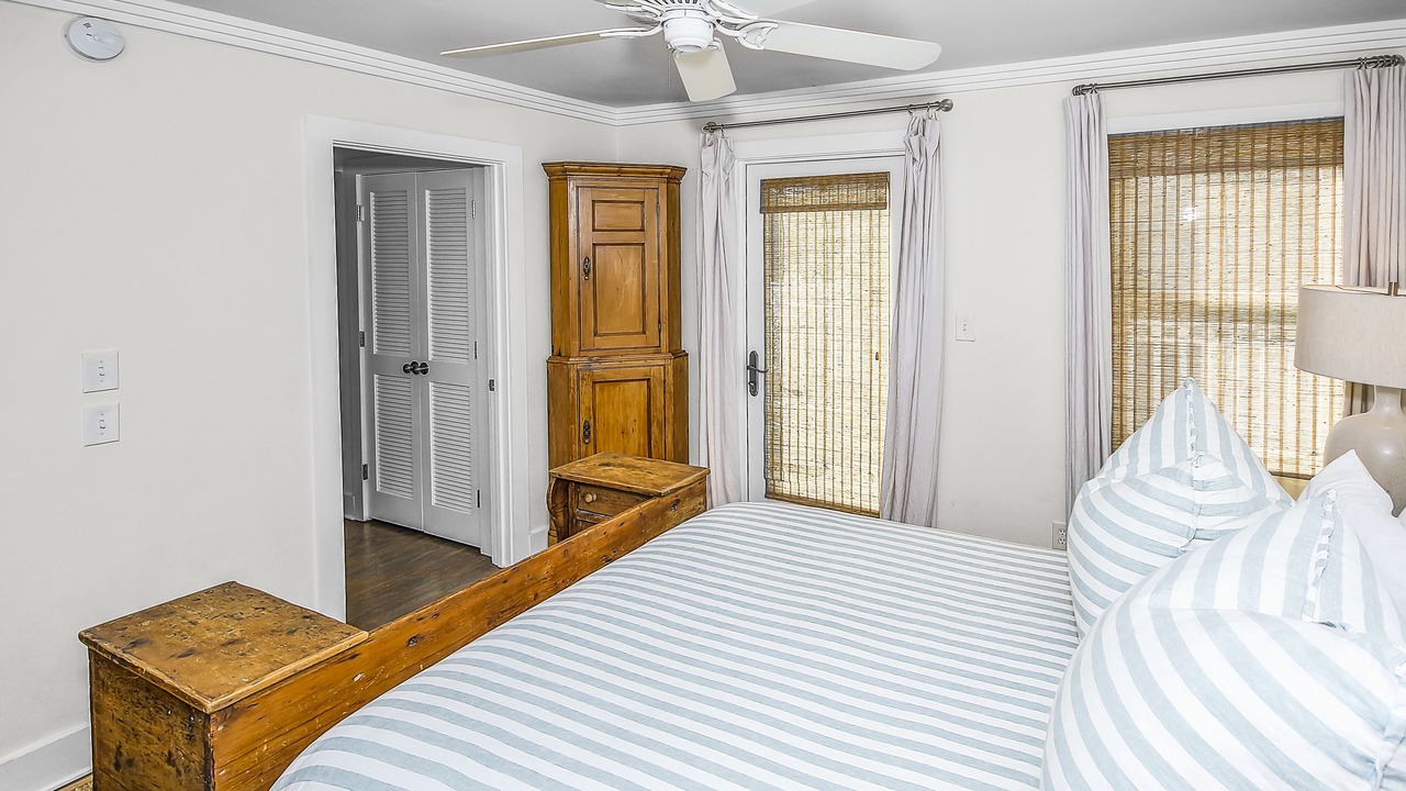 Photo of Bedroom in Cottage District