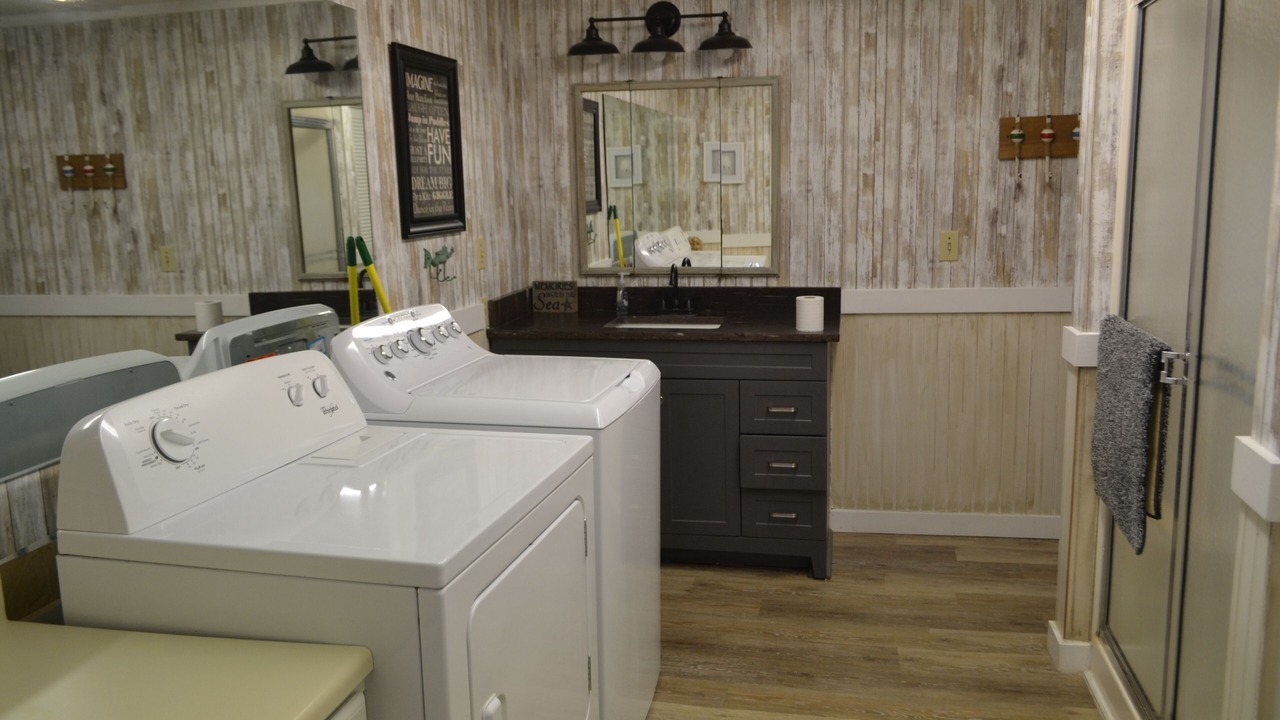 Photo of Bathroom in Keaton Beach