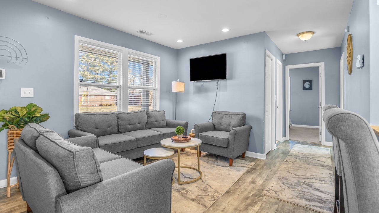 Photo of Livingroom in Buckroe Beach