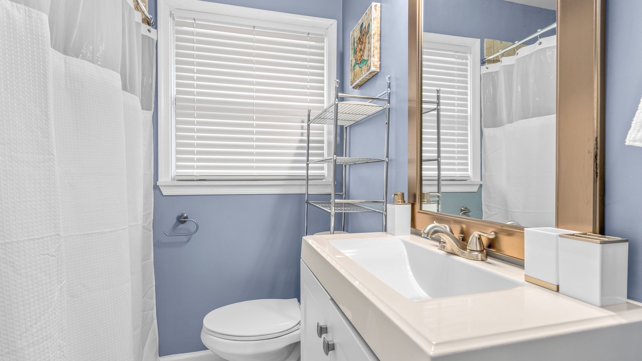 Photo of Bathroom in Buckroe Beach