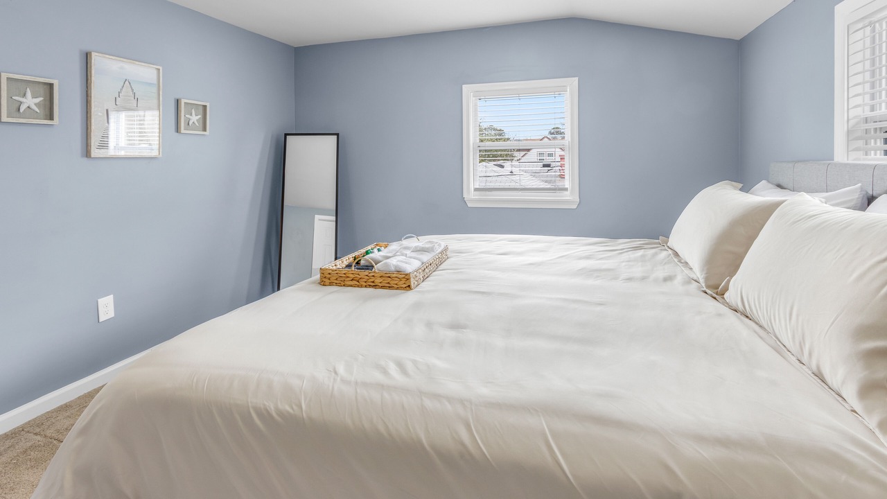 Photo of Bedroom in Buckroe Beach