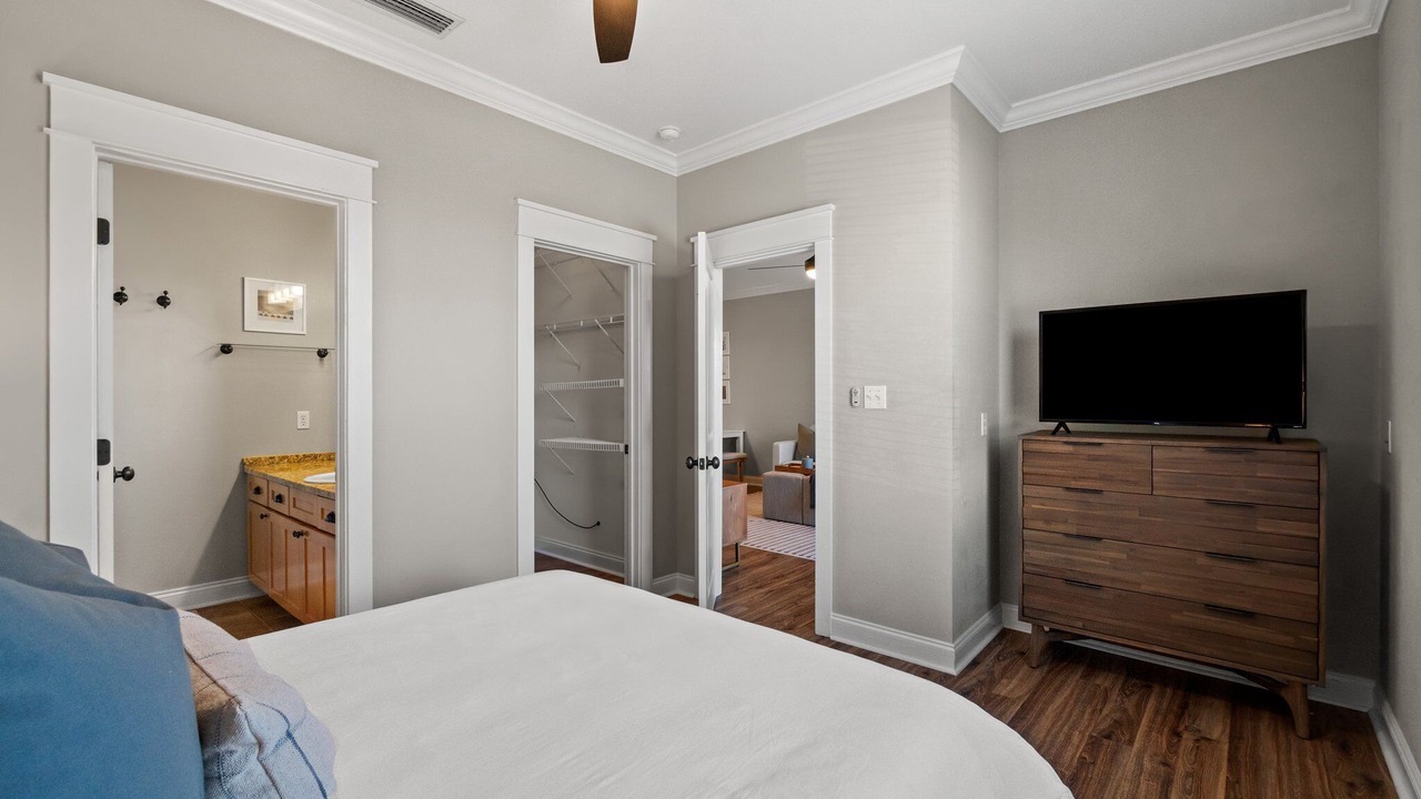 Photo of Bedroom in Dune Allen Beach