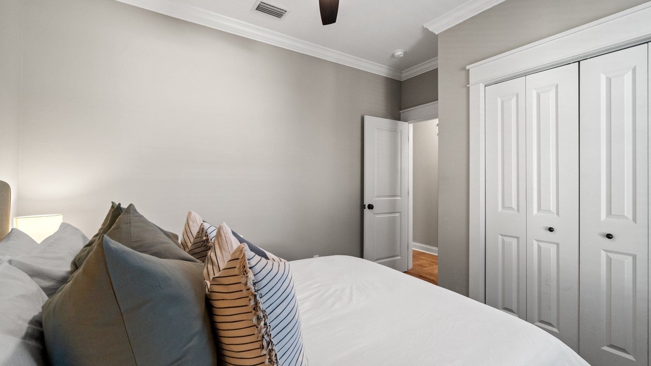 Photo of Bedroom in Dune Allen Beach
