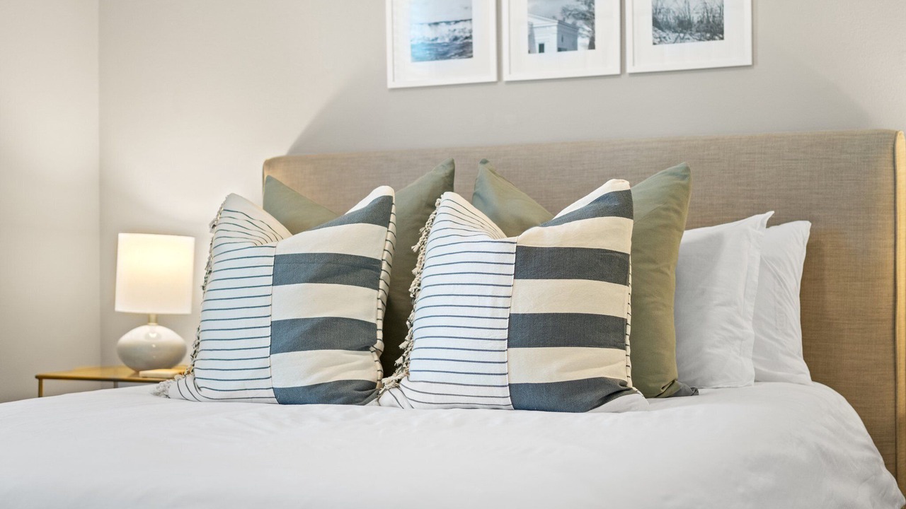Photo of Bedroom in Dune Allen Beach