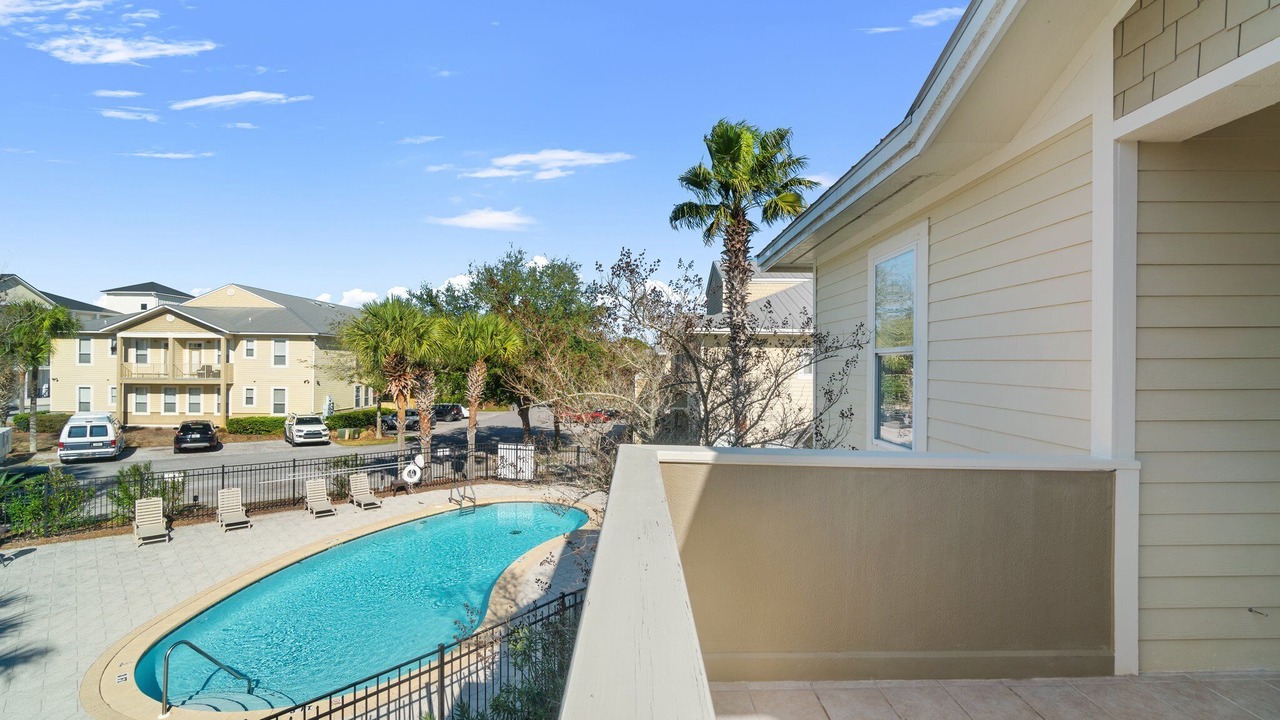 Photo of Patio Balcony in Dune Allen Beach