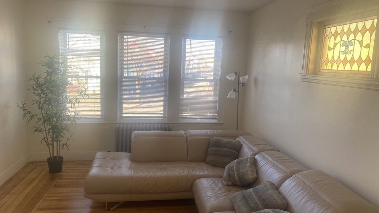 Photo of Livingroom in Watertown