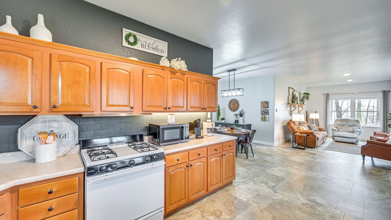 Photo of Kitchen in Shipshewana