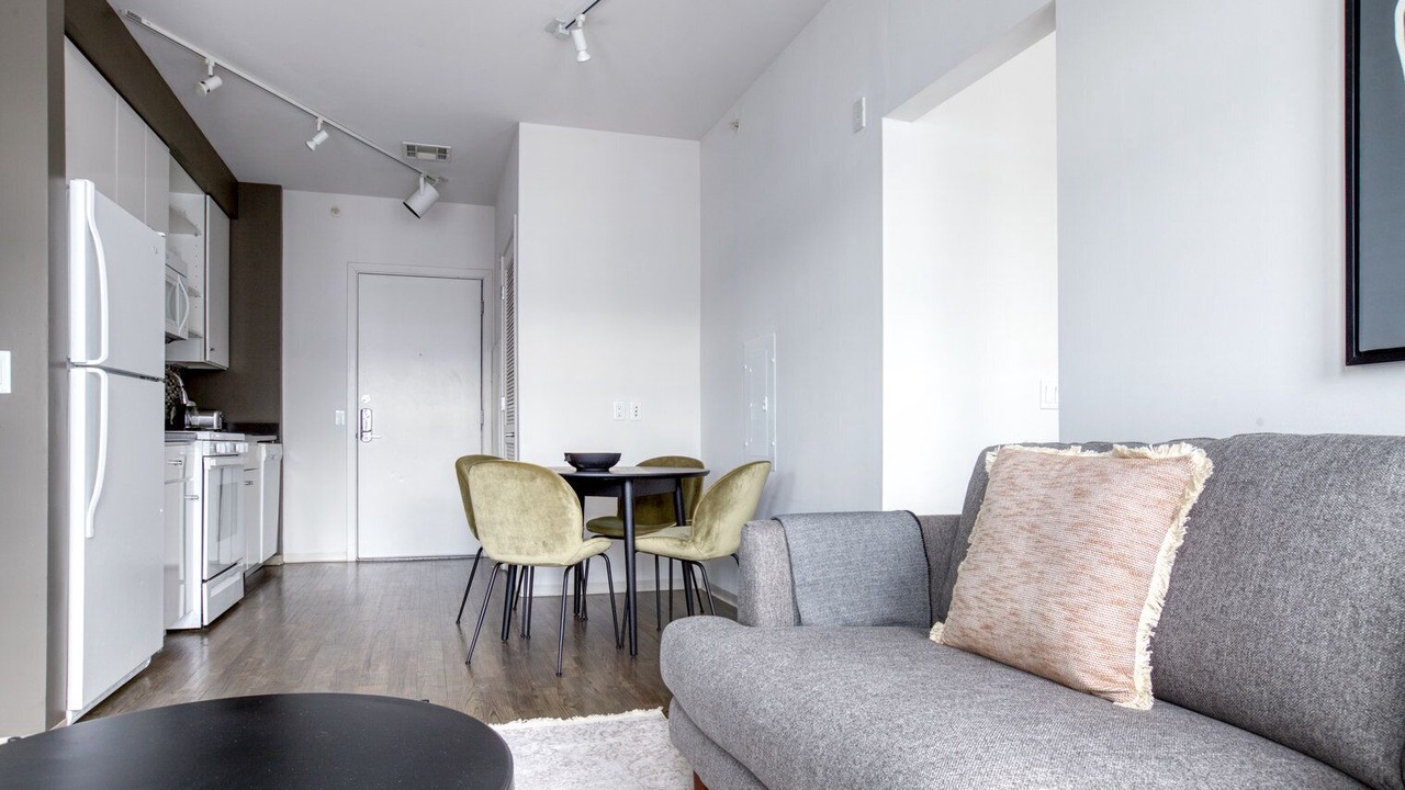 Photo of Livingroom in Assembly Square