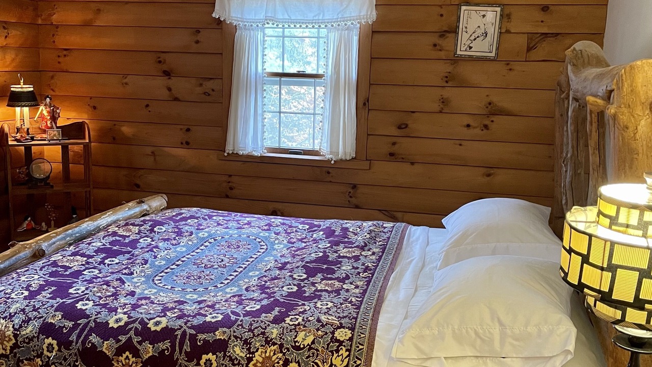 Photo of Bedroom in Spencer