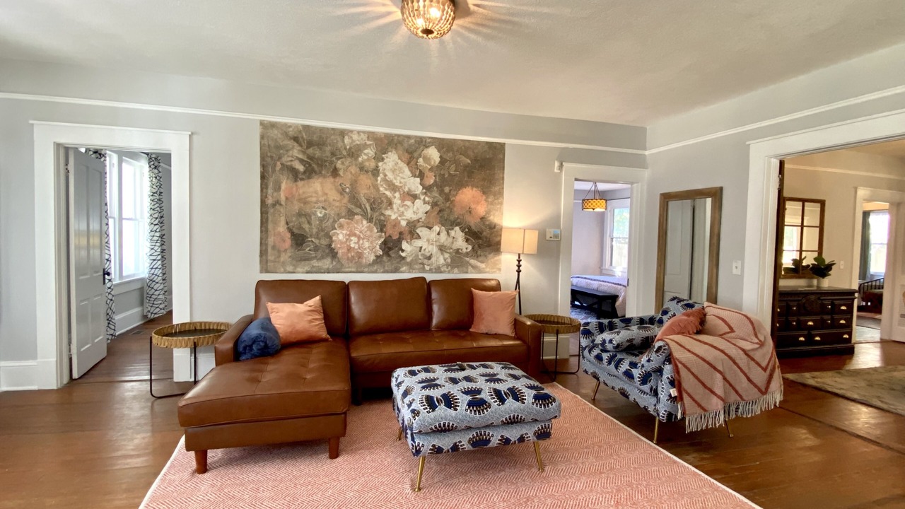 Photo of Livingroom in Valdosta