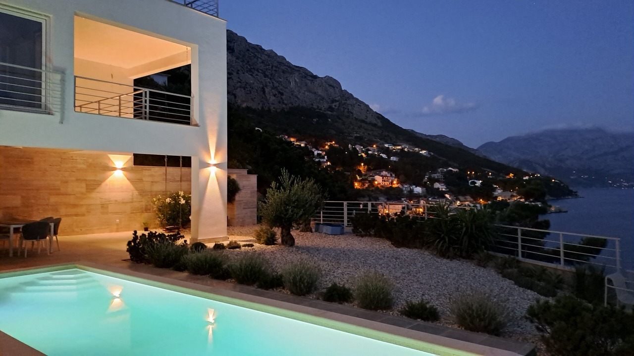 Photo of Outdoor in Medici