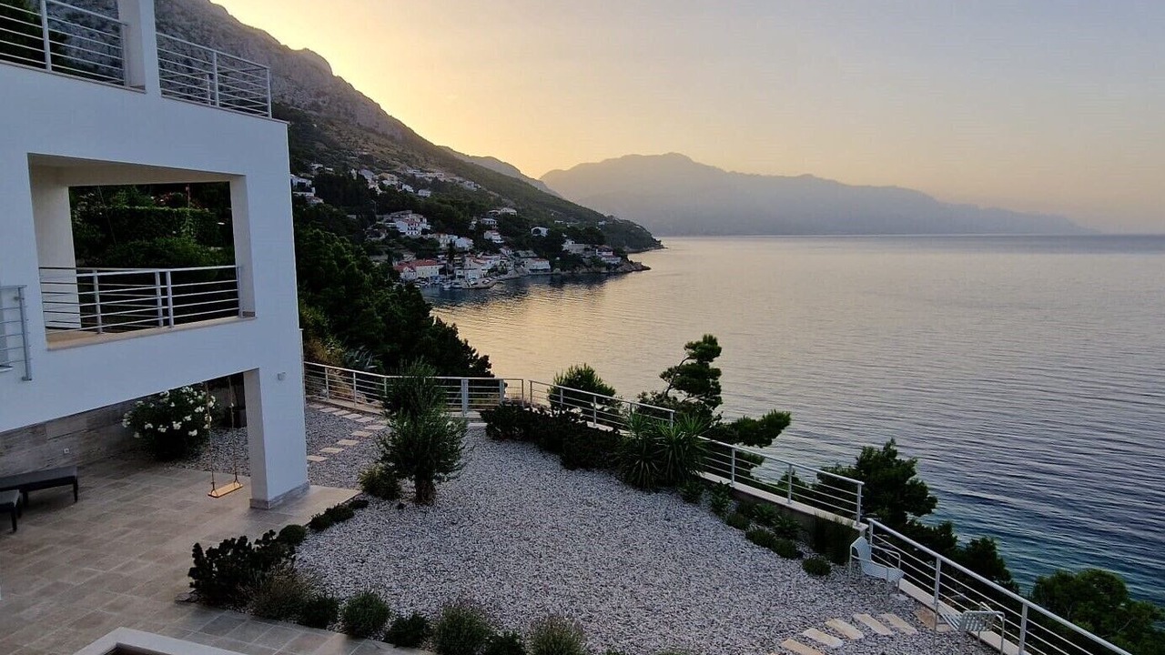 Photo of Outdoor in Medici