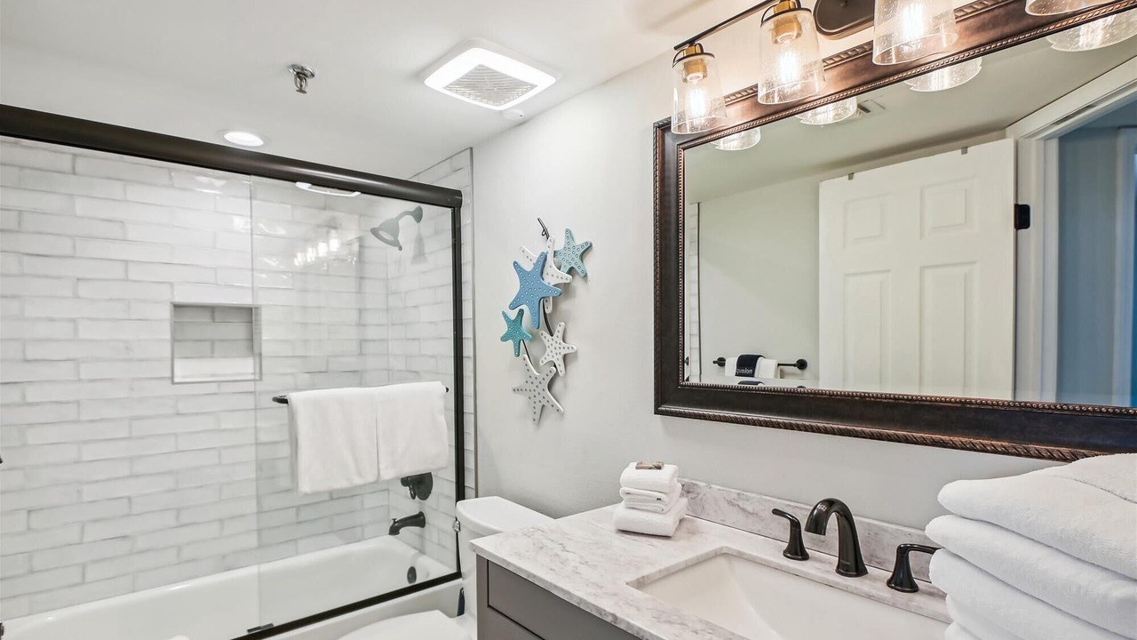 Photo of Bathroom in Holiday Isle