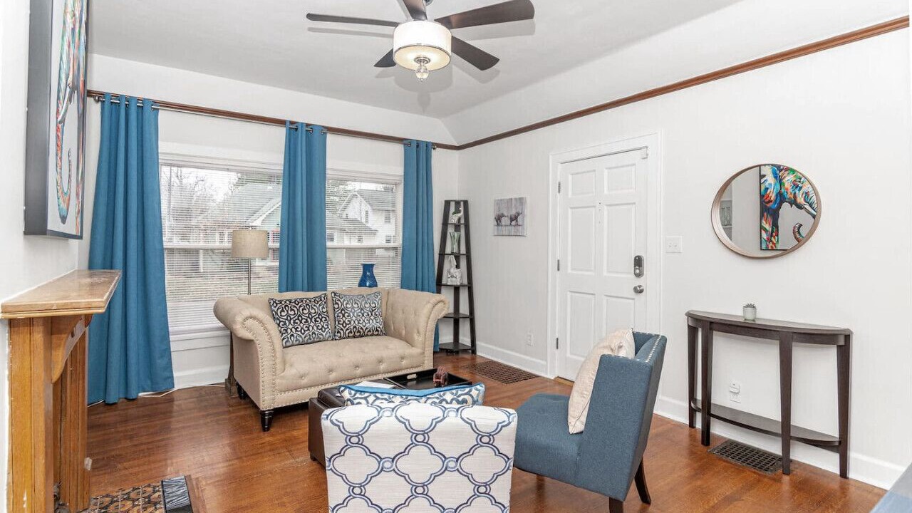 Photo of Livingroom in Broad Ripple
