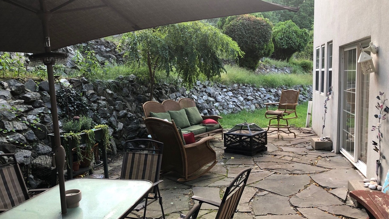 Photo of Outdoor in Mount Sinai