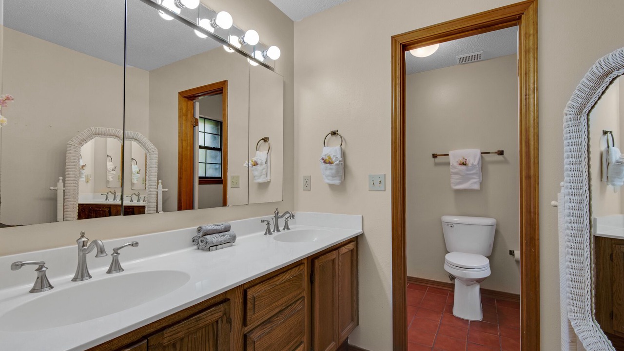 Photo of Bathroom in Gulf Pines