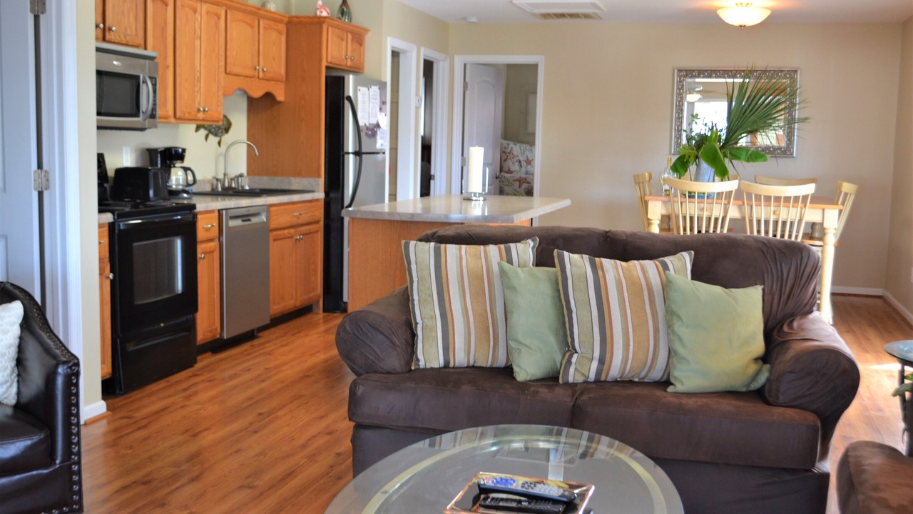 Photo of Livingroom in Keaton Beach