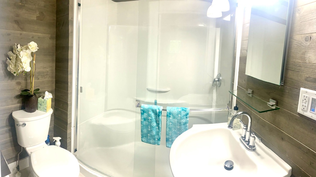 Photo of Bathroom in Kings Creek Landing