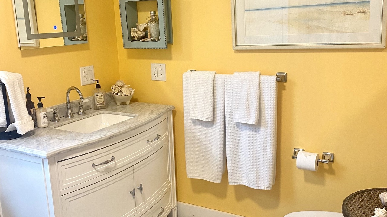 Photo of Bathroom in Kings Creek Landing