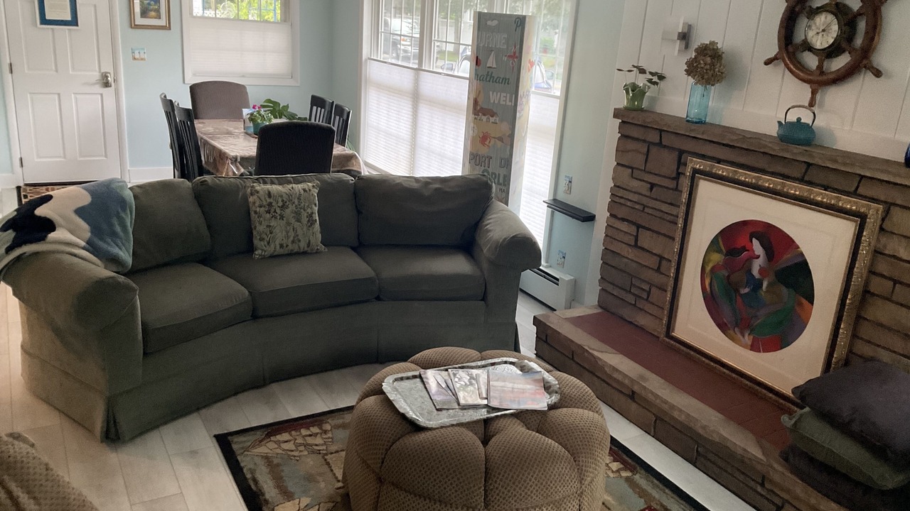 Photo of Livingroom in West Harwich