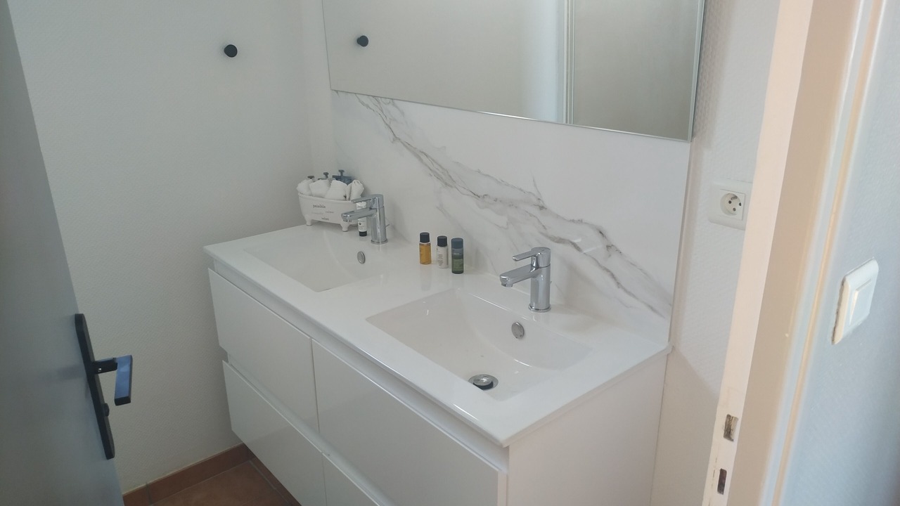 Photo of Bathroom in Guidel-Plages