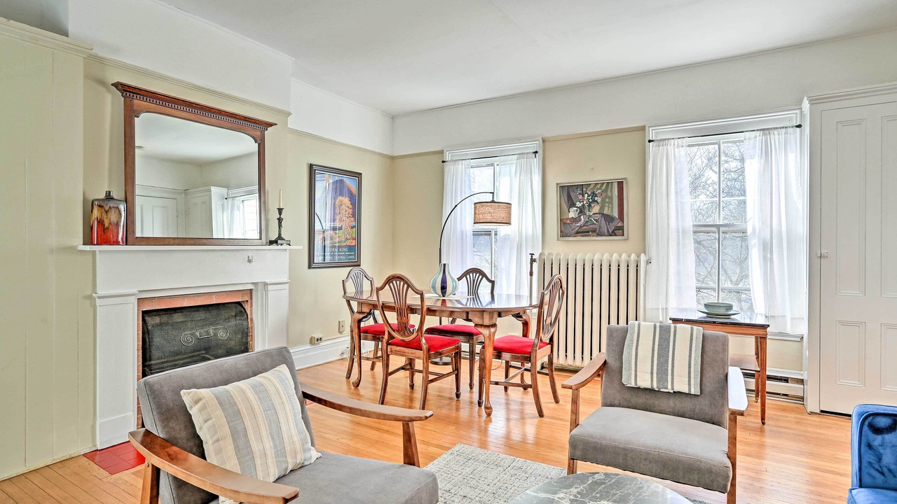 Photo of Bedroom in Poughkeepsie