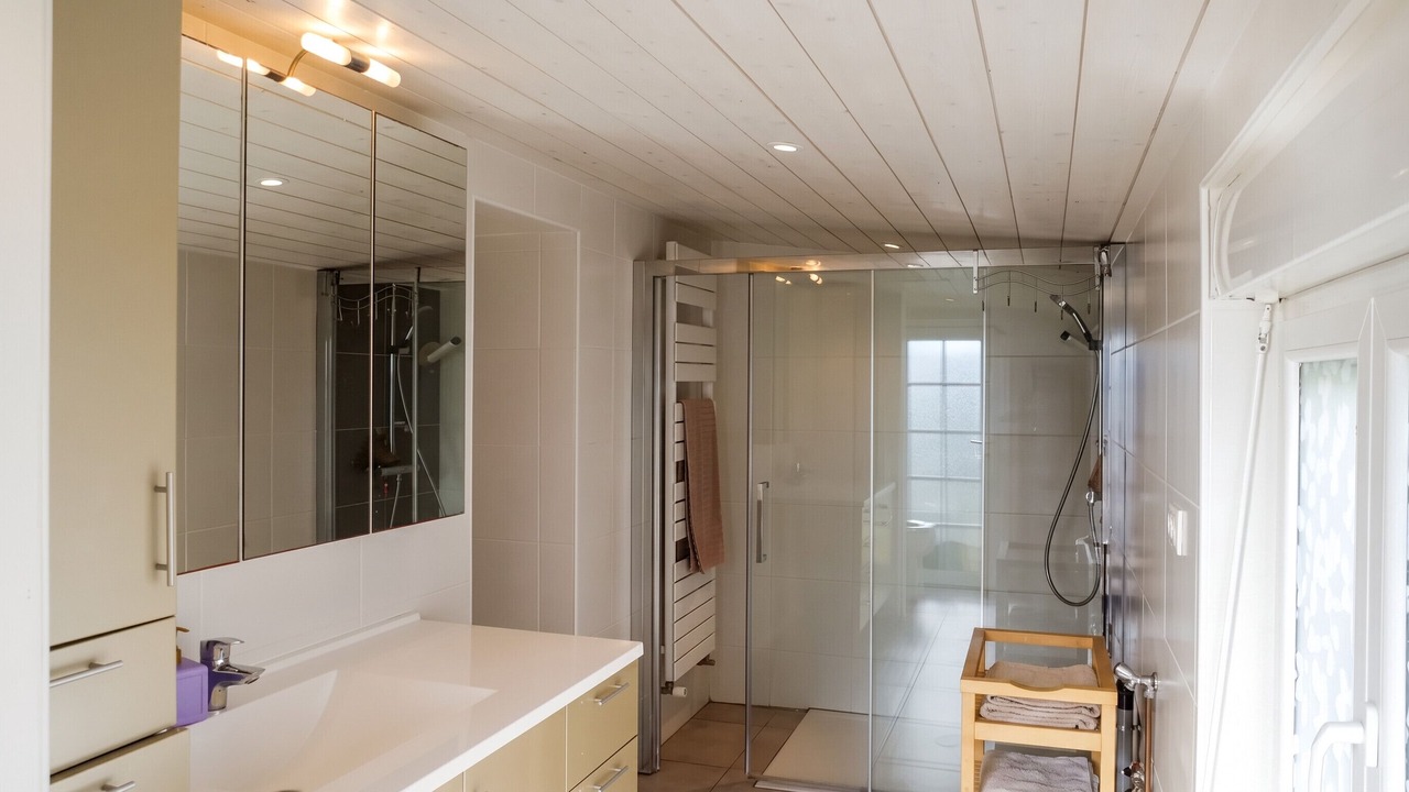 Photo of Bathroom in Saint-Michel-en-l'Herm