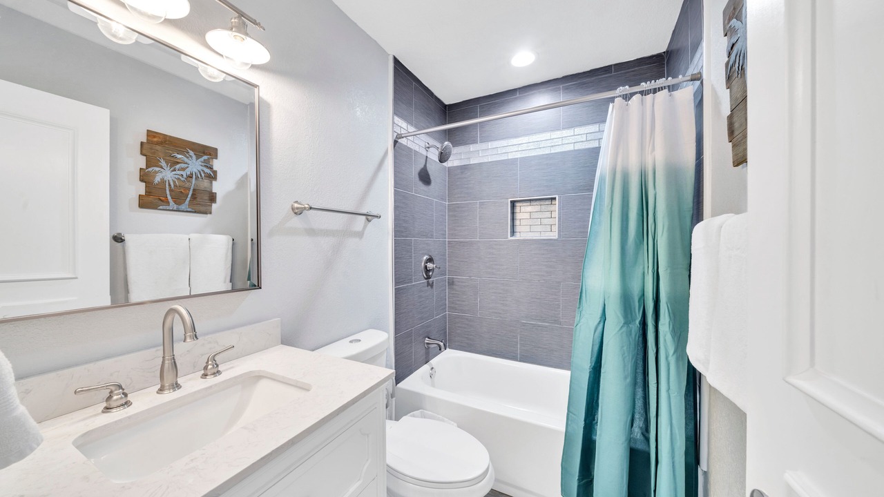 Photo of Bathroom in El Centro Beach