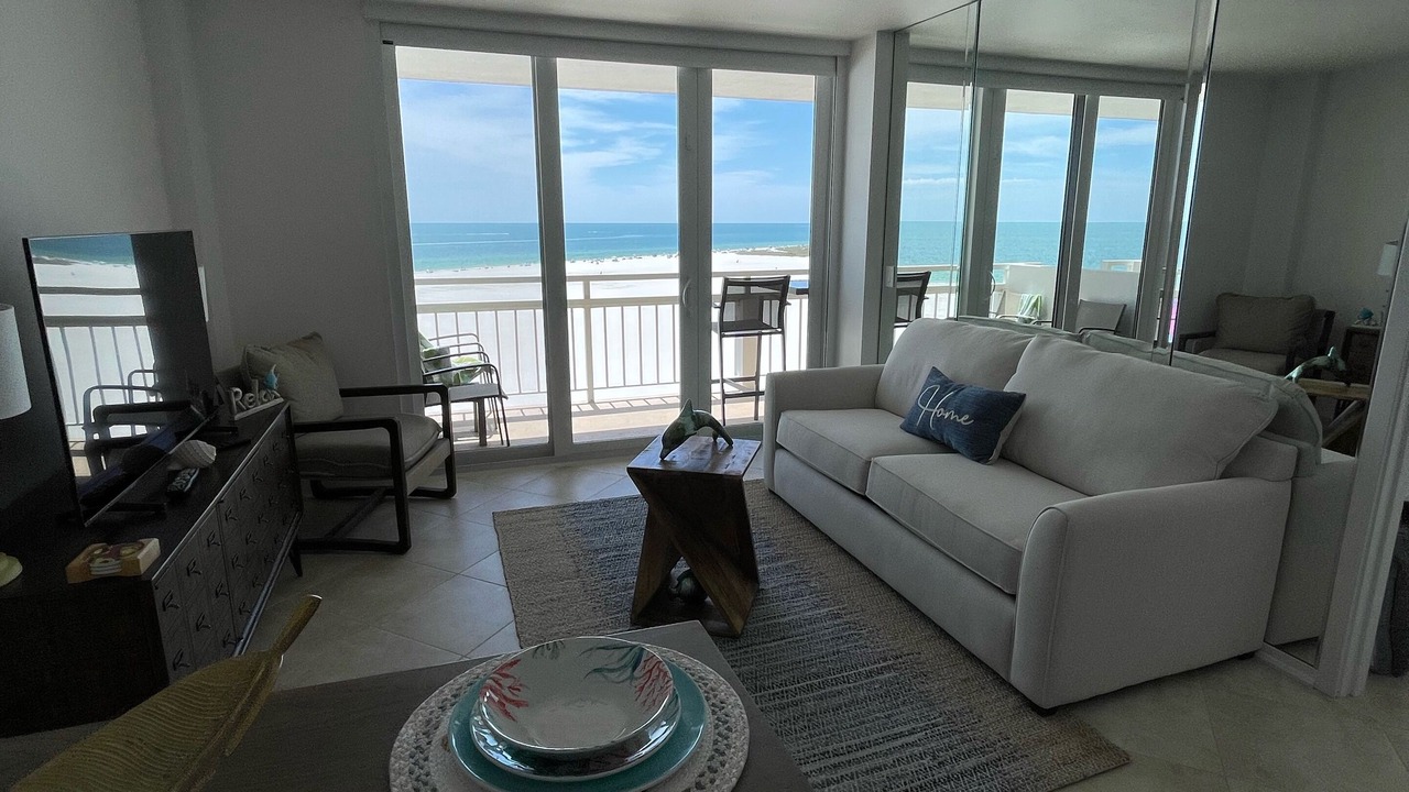 Photo of Livingroom in Marco Island
