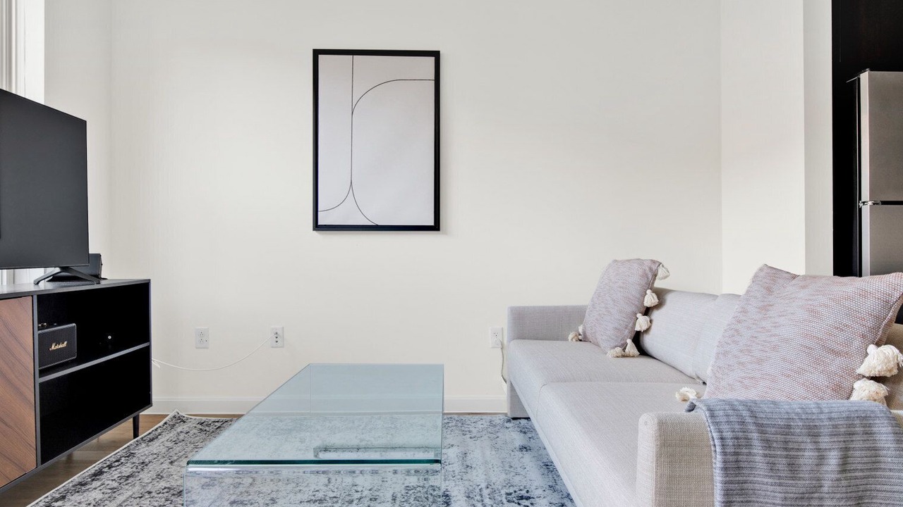 Photo of Livingroom in Assembly Square