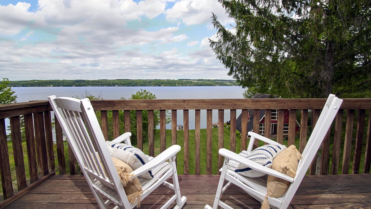 Photo of Patio Balcony in Skaneateles