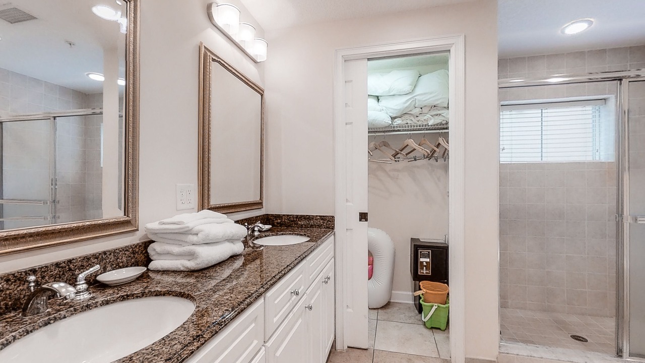 Photo of Bathroom in Fernandina Beach