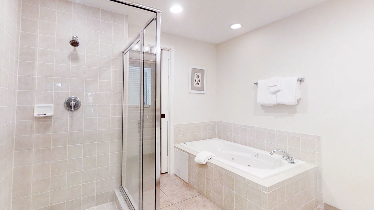 Photo of Bathroom in Fernandina Beach