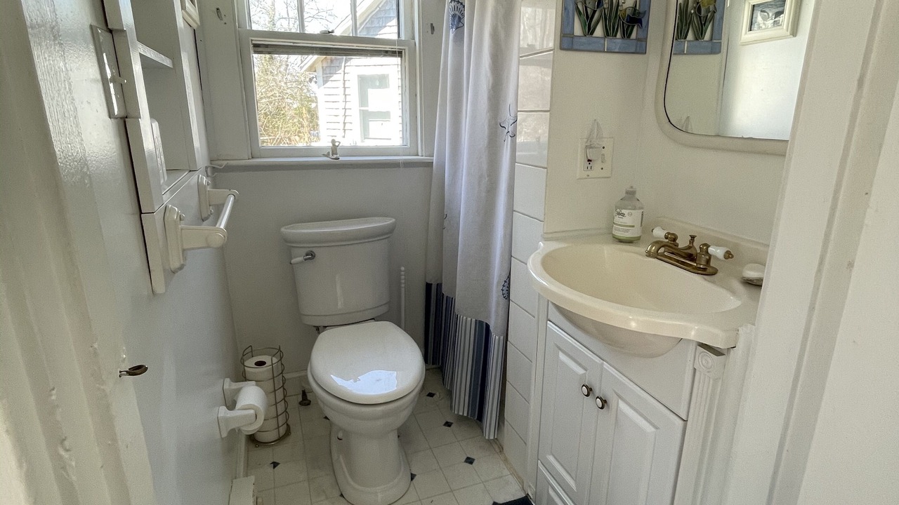 Photo of Bathroom in Wellfleet