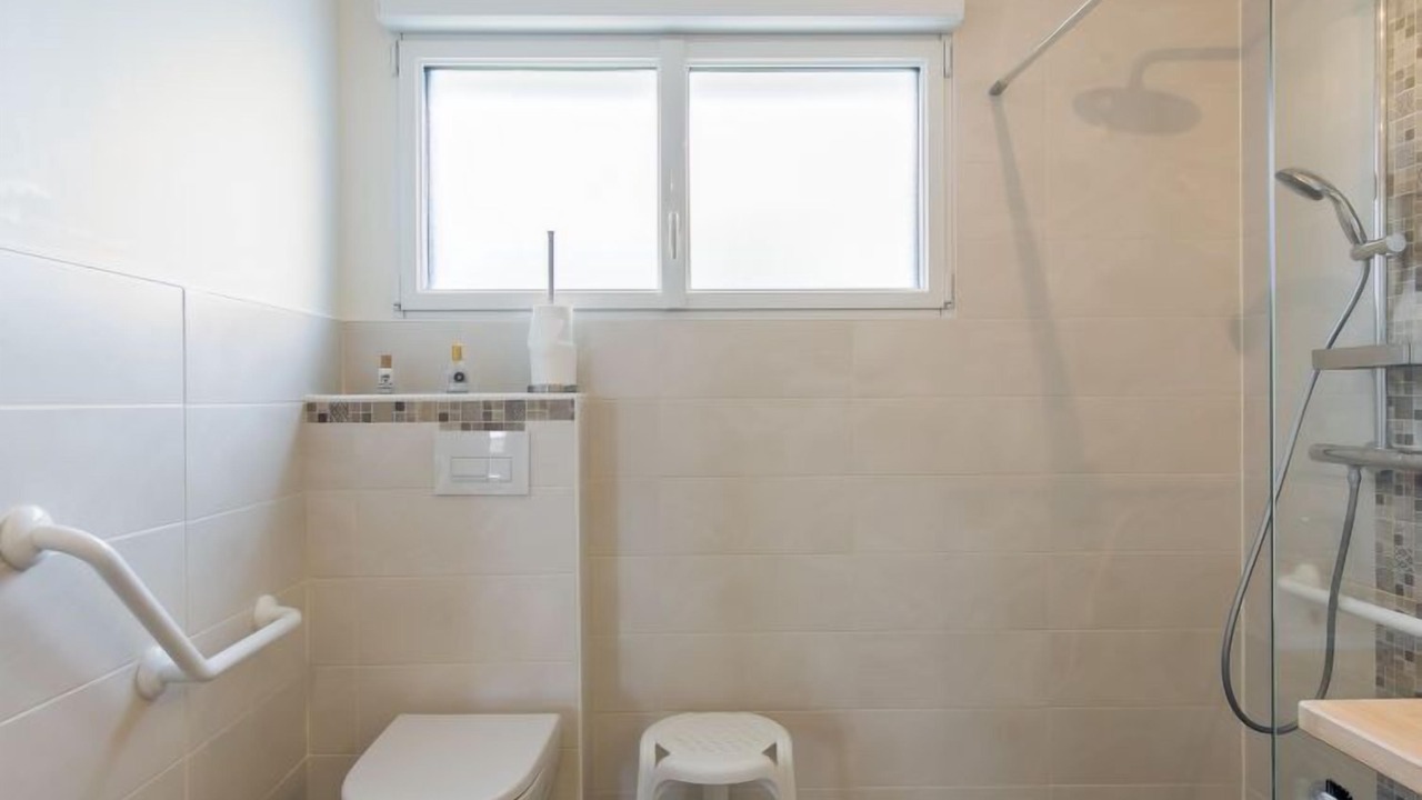 Photo of Bathroom in Le Conquet
