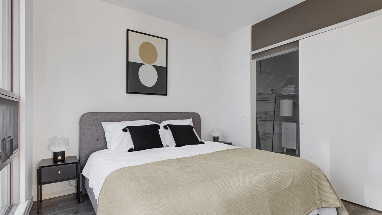 Photo of Bedroom in Assembly Square