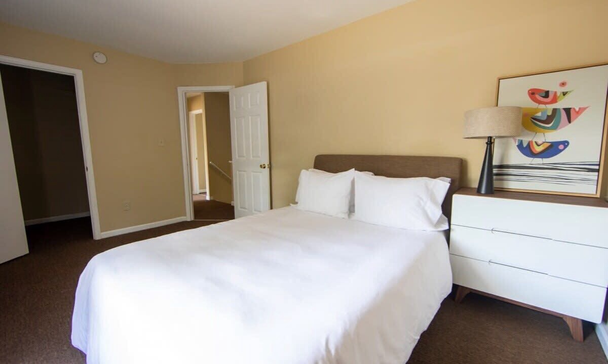 Photo of Bedroom in North Newport News