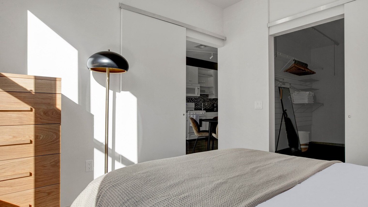 Photo of Bedroom in Assembly Square