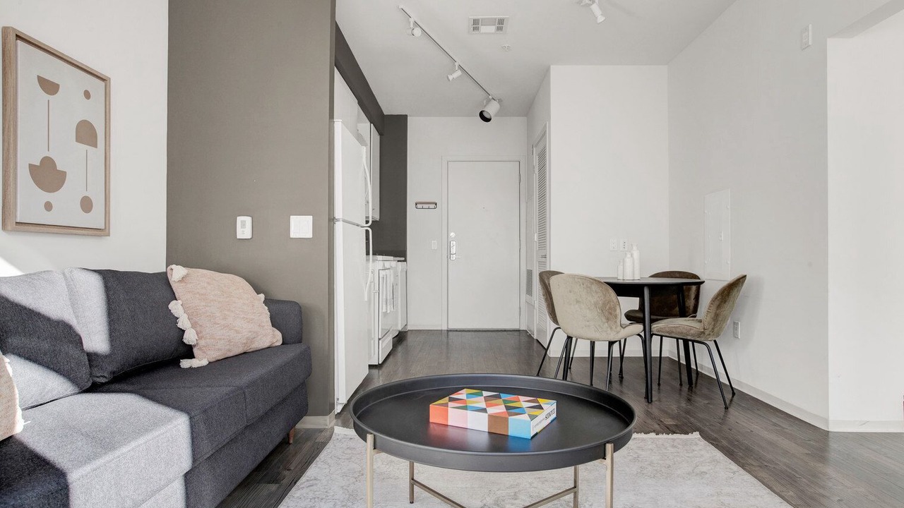 Photo of Livingroom in Assembly Square