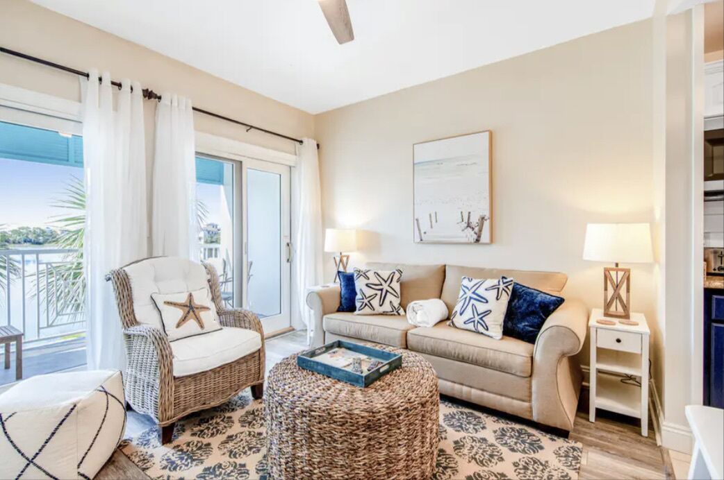 Photo of Livingroom in Sunnyside