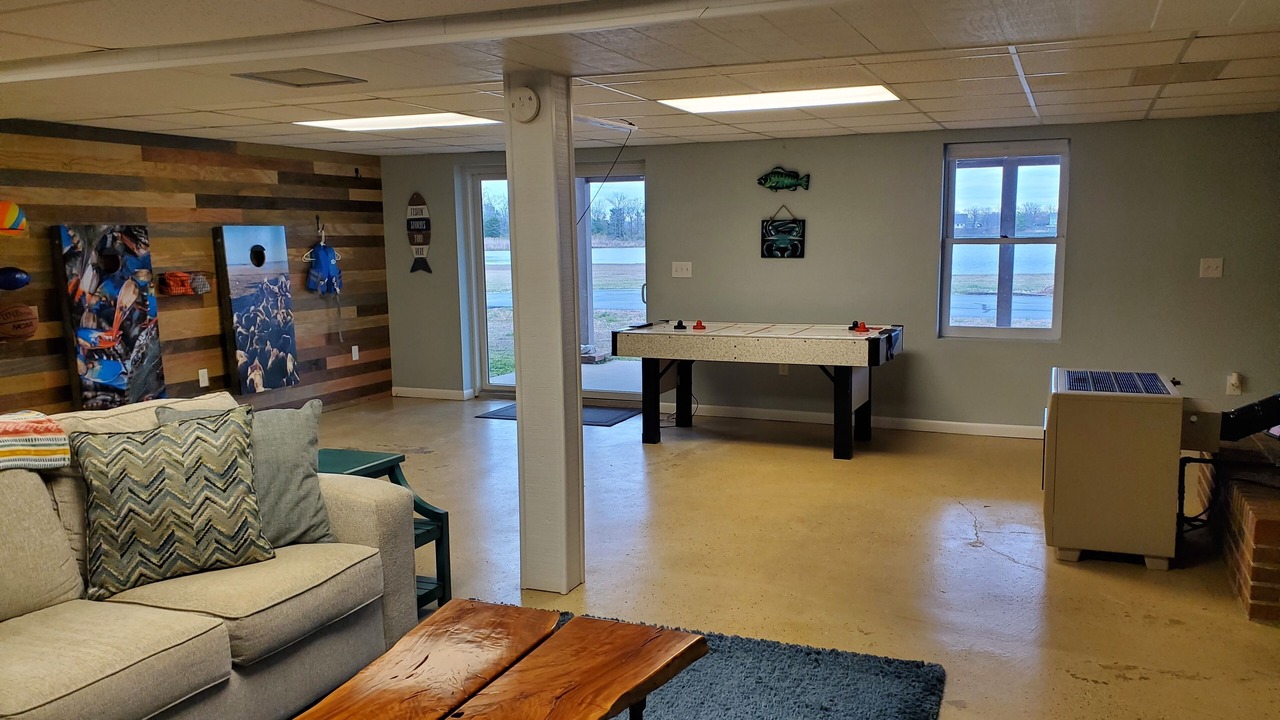 Photo of Bedroom in Colonial Beach