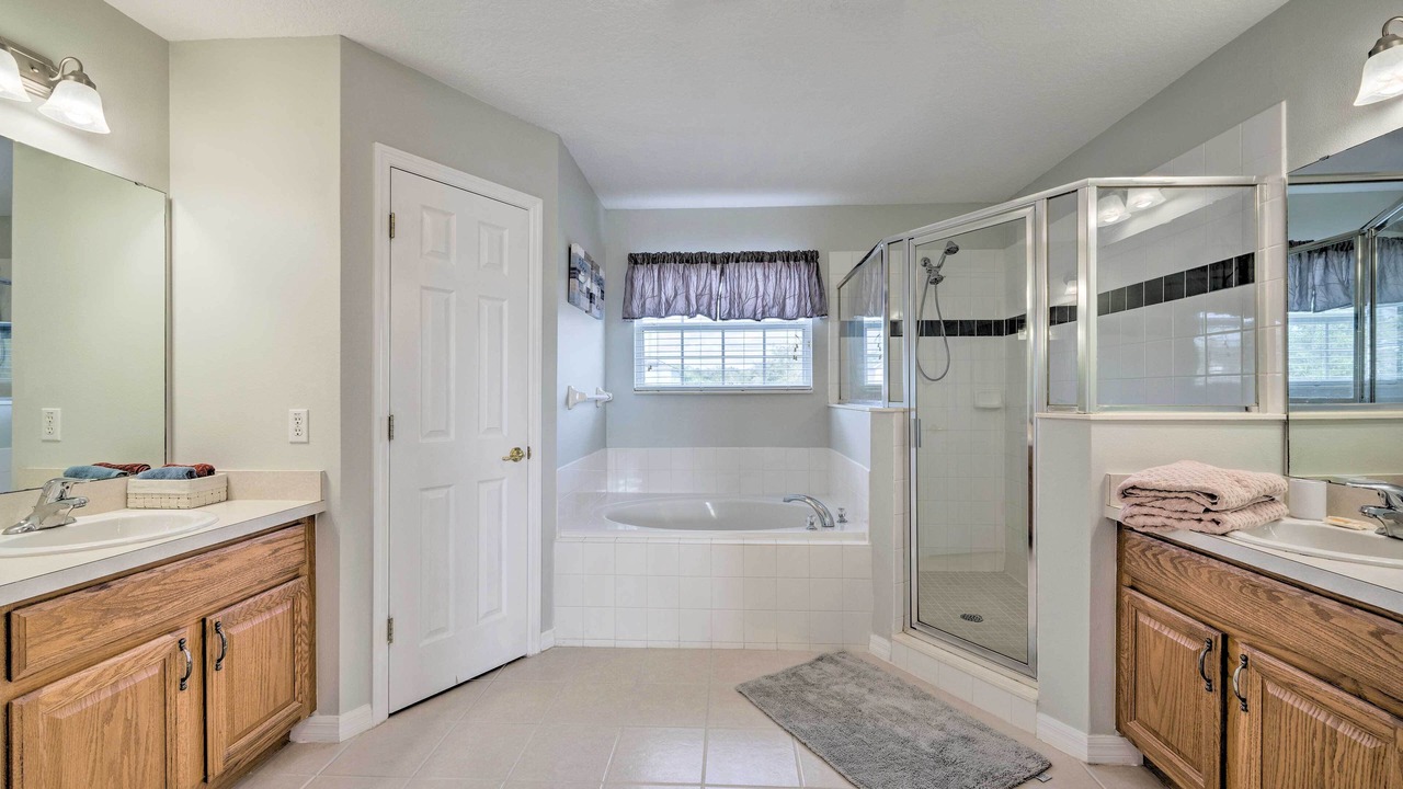 Photo of Bathroom in Highgate Park