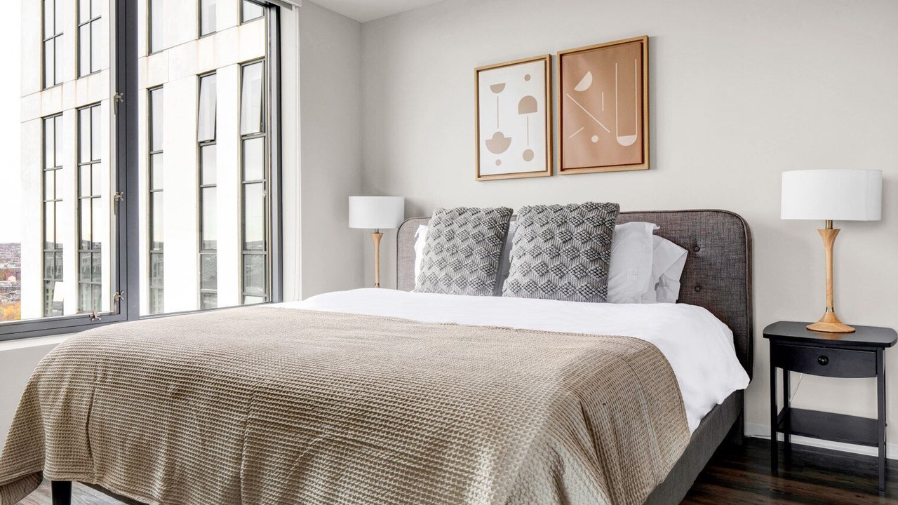 Photo of Bedroom in Theatre District